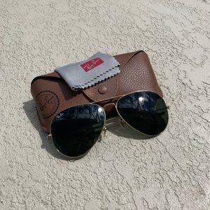 Ray-Ban Aviator Sunglasses